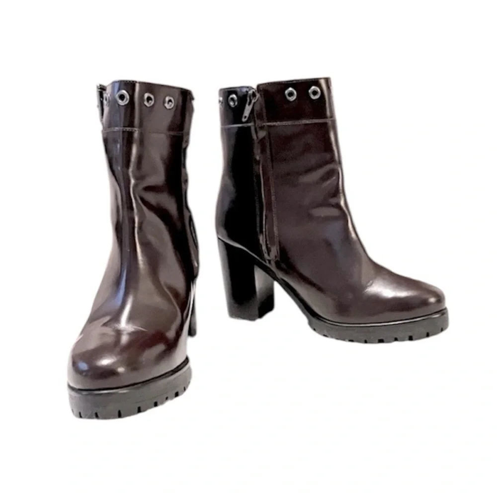Pollini Women’s Burgundy Oxblood Leather Platform Heel Buckle High Ankle Boots 7
